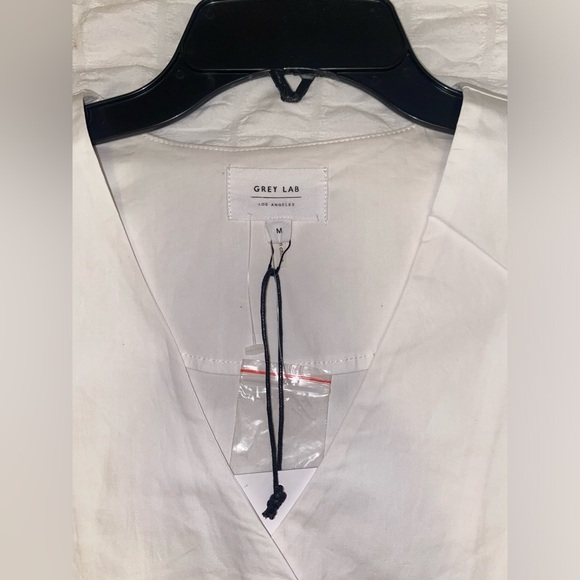 Grey lab white button down with bows - Picture 3 of 8